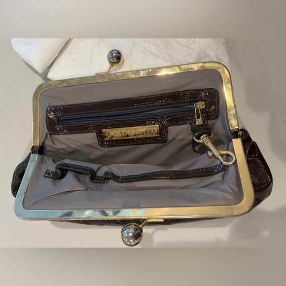 Vintage Y2K Gray Patent Leather Clutch GoldenBleu Mercedes Snap Closure EUC - Picture 3 of 7